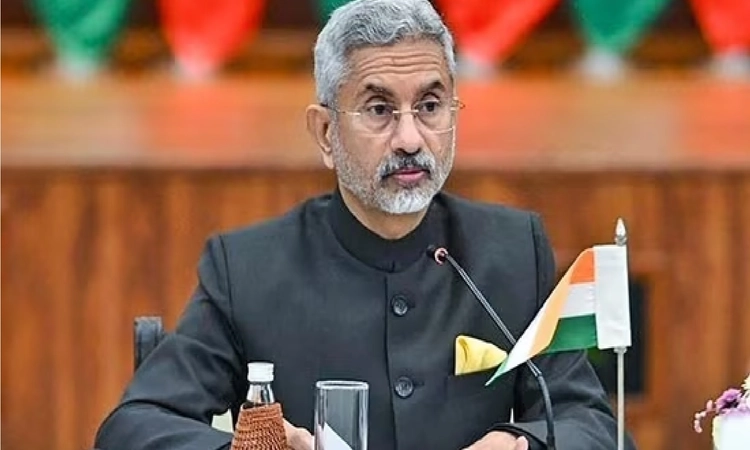 EAM Jaishankar meets Ukranian counterpart Kuleba