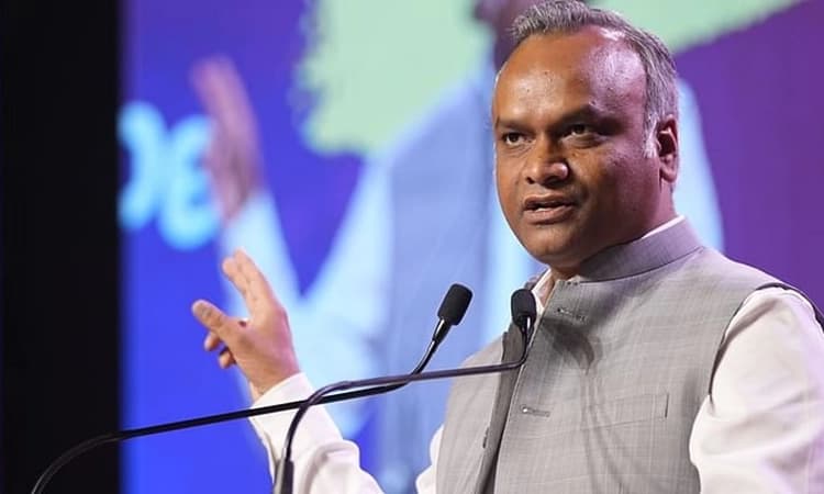 K&#8217;taka Minister Priyank Kharge demands FM Nirmala Sitharaman’s resignation in Electoral Bonds case