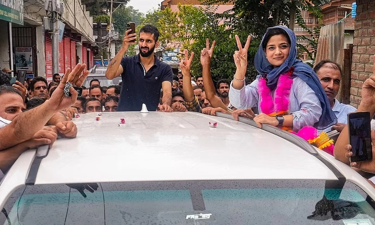 PDP will be kingmaker in J&K: Iltija Mufti