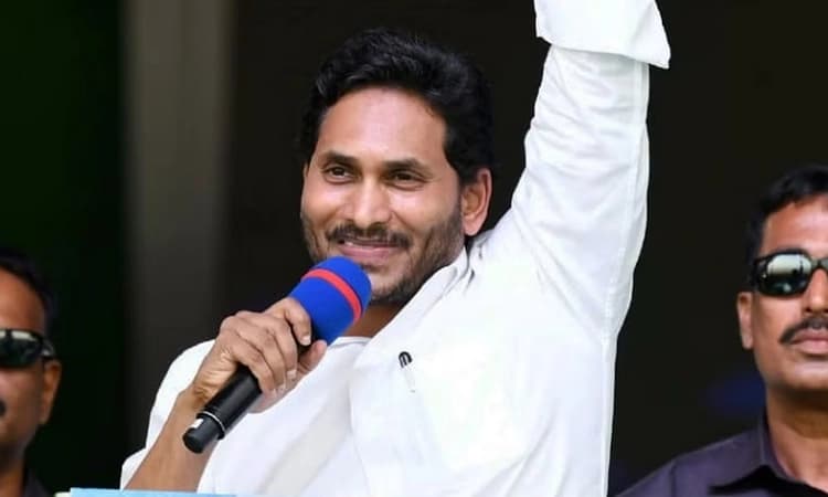 Ex-Andhra Pradesh CM Jagan Mohan Reddy, two IPS officers booked in &#8216;attempt to murder&#8217; case