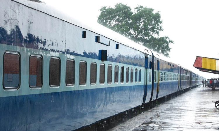 Railway authorities announce special train from Mangaluru to Mumbai