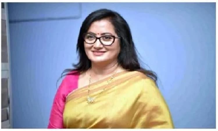 Mandya MP Sumalatha extends &#8216;full support&#8217; to BJP