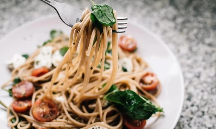Stop hating on pasta – it actually has a healthy ratio of carbs, protein and fat