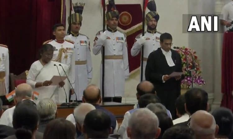 Justice Dhananjaya Yashwant Chandrachud sworn in as Chief Justice of India