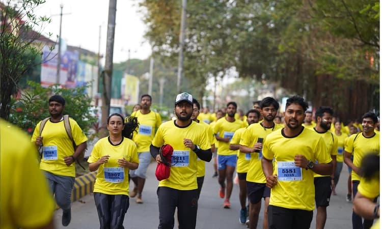 2500 runners from over 20 cities participate in Niveus Mangalore Marathon