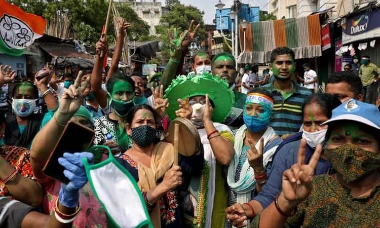 BJP claims office torched by TMC men in Hooghly, Suvendu heckled in Haldia