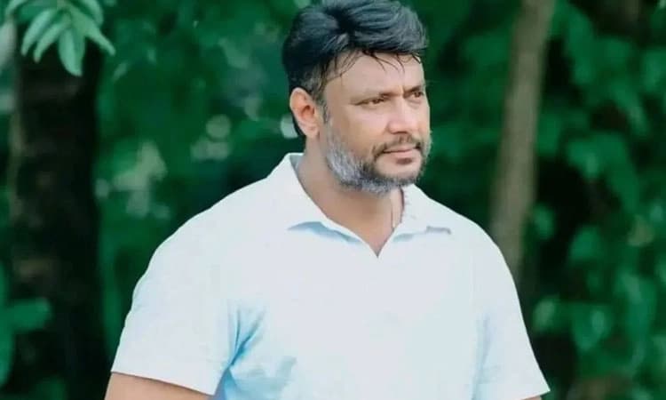 Actor Darshan discharged from hospital after 1.5 months