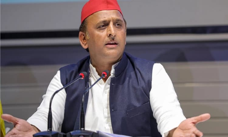 Efforts being made to reduce minorities, especially Muslims, to &#8216;second-grade&#8217; citizens: Akhilesh