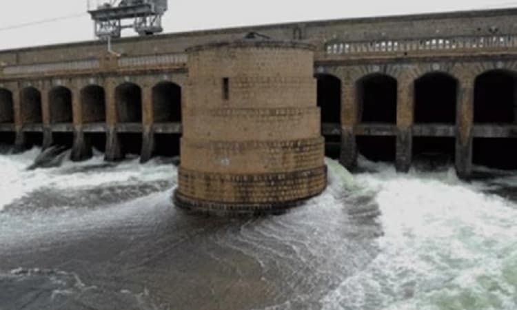 Protests erupt in Karnataka over release of Cauvery river water to TN