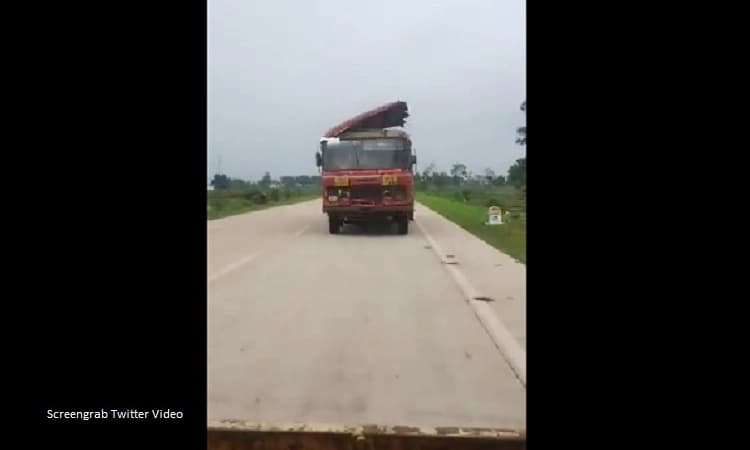 Viral video: Maharashtra state-run bus with partially broken rooftop runs on road
