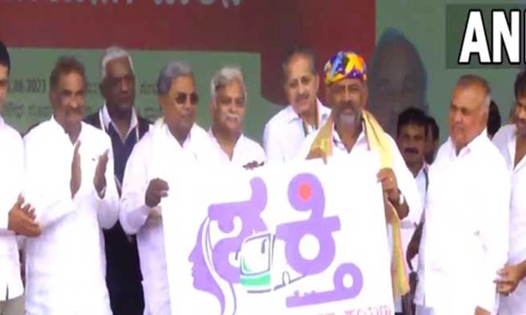 Free bus ride for women in Karnataka from June 11