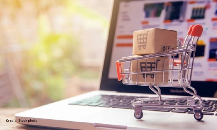 Govt bans &#8220;dark patterns&#8221; on e-commerce platforms; notifies guidelines