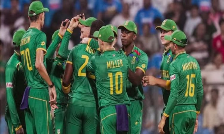 South Africa crush England by 229 runs