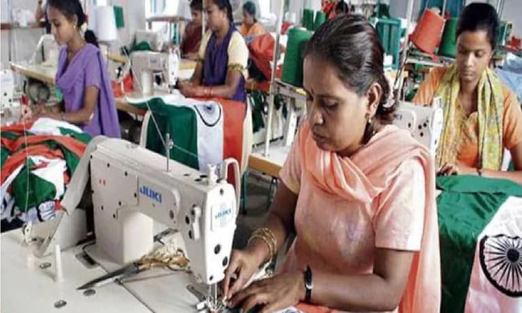 Khadi unit in Hubballi is the only licensed manufacturer of national flags in India