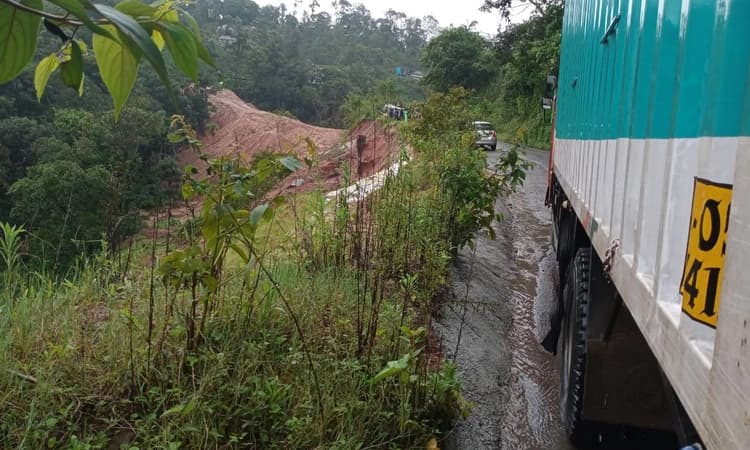 Traffic diversion at Marnalli on Shiradi Ghat after landslide