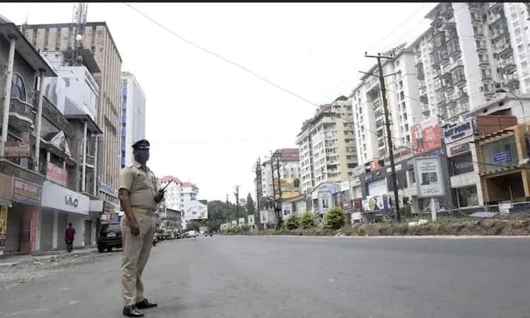 Kerala: Lockdown curbs eased in restricted manner, public transport opens