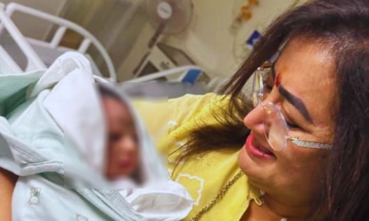 Naming ceremony: Abhishek Ambareesh and Aviva Bidapa name their son