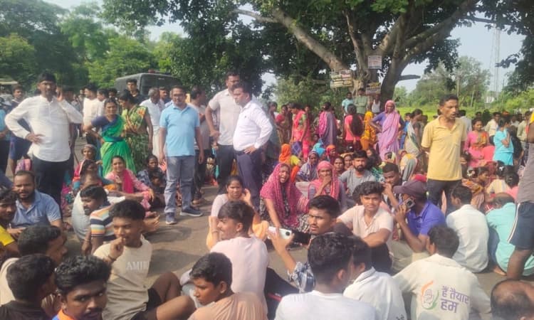 4 minor boys killed, 2 injured after truck hits them in Maharashtra's Gadchiroli