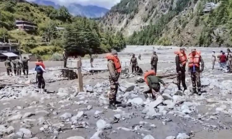 Eyewitnesses who saw disaster happening in Dharali in shock