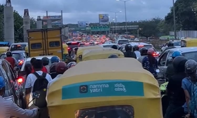 Karnataka govt offers 50 pc concession on traffic e-challans till Sept 12