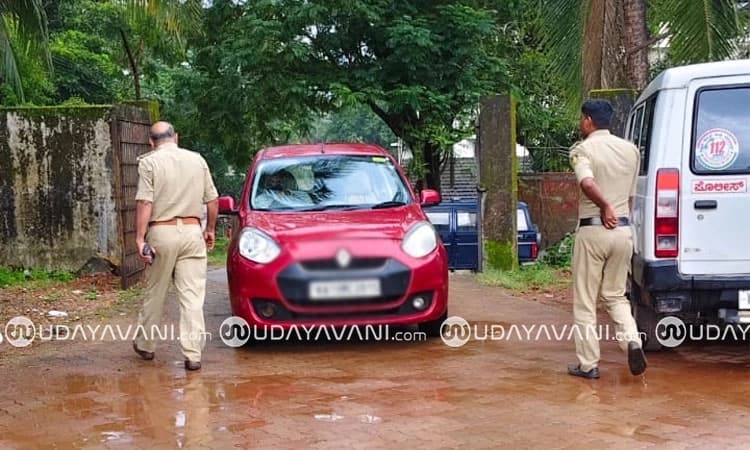  Belthangady: Complainant Jayant T visits SIT police station