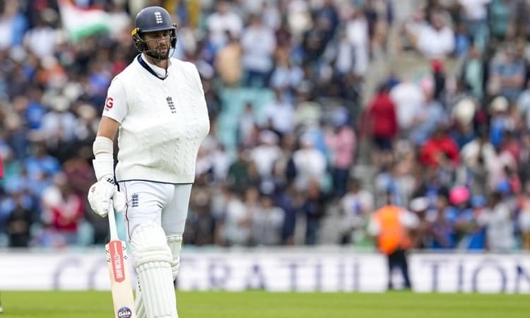 Chris Woakes may opt for rehab over shoulder surgery to be fit for Ashes