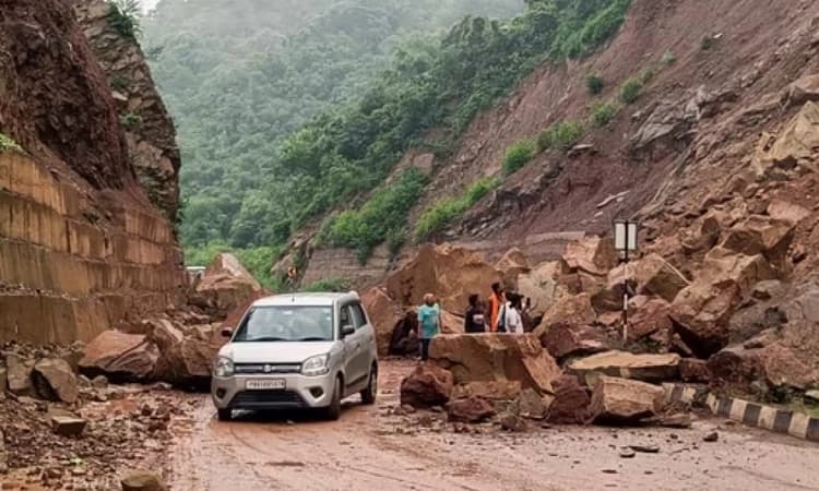 At least 11 dead in cloudburst, landslide in J-K's Reasi, Ramban districts