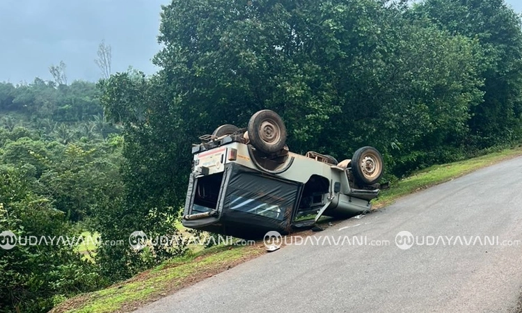 Jeep carrying devotees overturns near Kodachadri