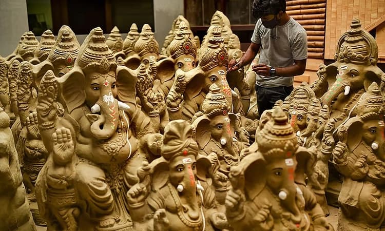 VHP accuses Karnataka govt of imposing obstacles during Ganesh Utsav