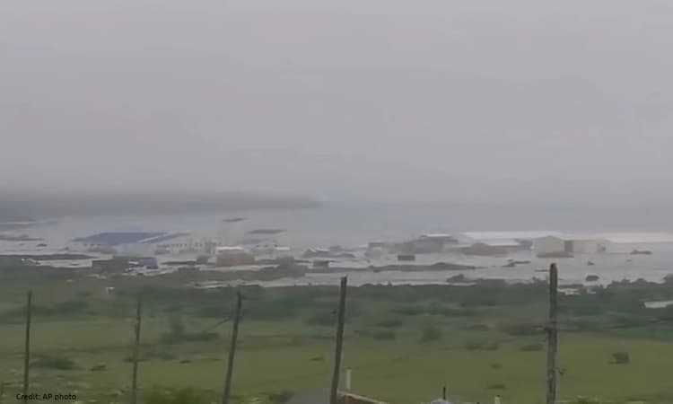 Tsunami hits Russia's islands, Japan after 8.8-magnitude earthquake off Russia