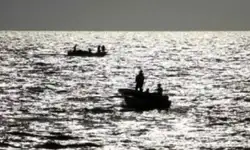 Youth goes missing after falling into sea while boarding fishing boat at Bhatkal port