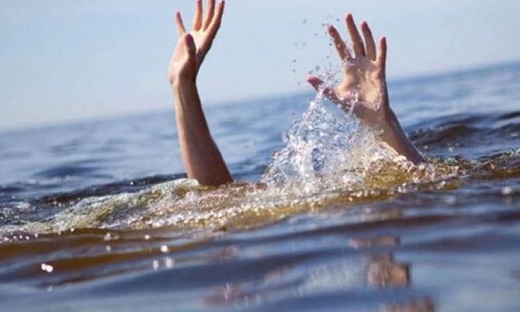 Tourist drowns at Murudeshwar beach
