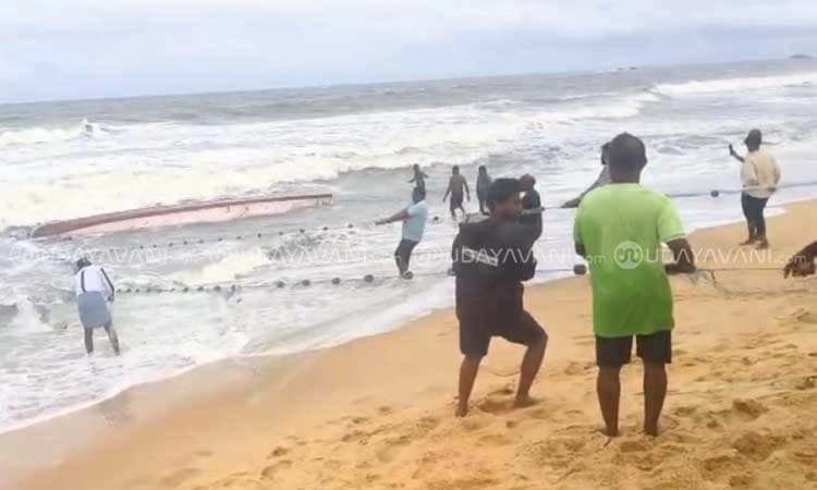 Fishing boat capsizes near Kapu lighthouse; all 7 fishermen rescued