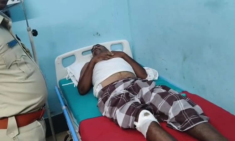 Gram panchayat member stabbed during failed abduction bid in Channapatna