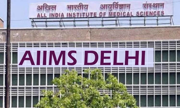 Fire breaks out at Delhi AIIMS, 10 fire tenders rush to spot