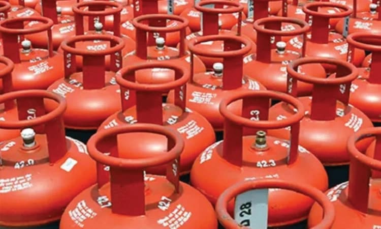 Gas cylinder explosion in Sagar leaves one seriously injured