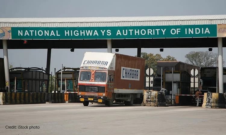 Five lakh FASTag annual passes issued in just four days, Karnataka second after Tamil Nadu