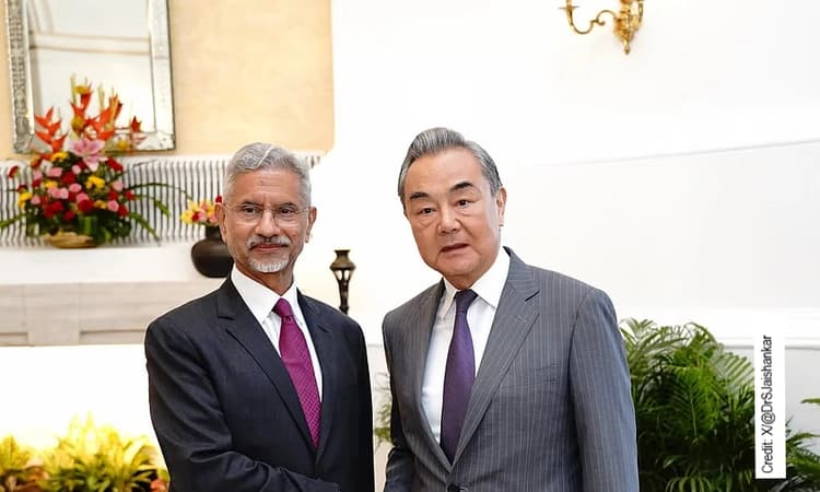 India, China ties showing positive trend, says Chinese FM Wang Yi