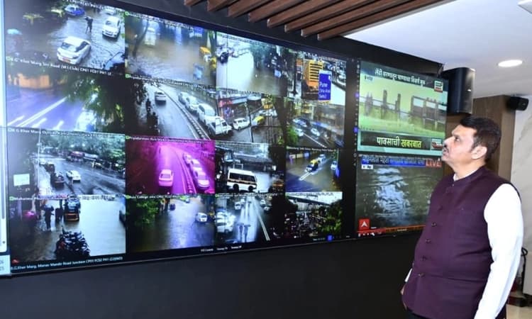 6 dead, hundreds displaced in rain-hit districts of Maharashtra; next 48 hours crucial, says CM