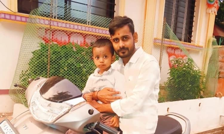 Dharwad: Father and son die in fire caused by thinner bottle