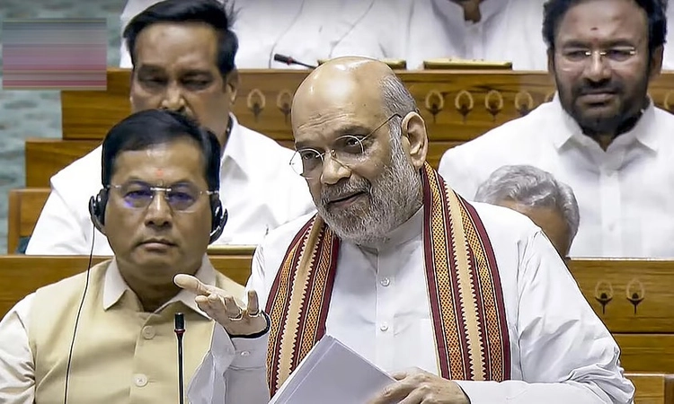 Shah moves bills in LS for removal of PM, CMs, ministers arrested on criminal charges