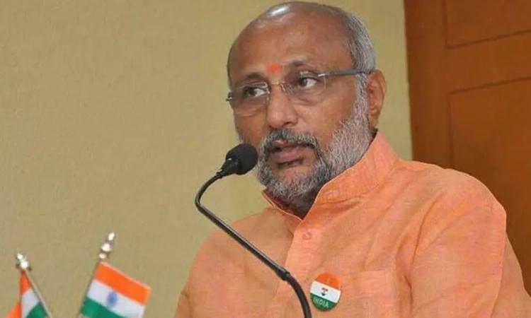 Vice President C P Radhakrishnan arrives in Karnataka, to attend key events
