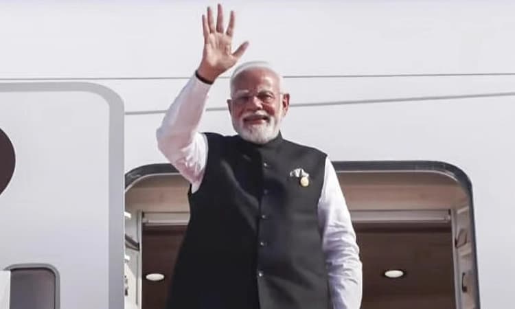 PM Modi departs for home after concluding 'productive' China visit
