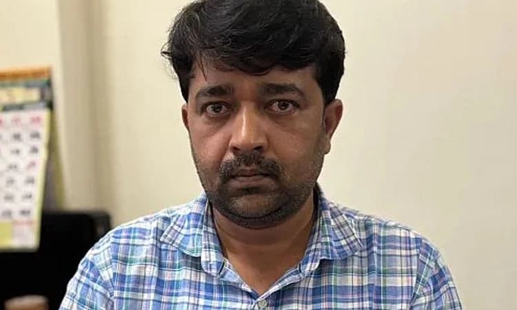 Tahsildar fails to appear before Lokayukta in bribery case