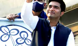 Defamation case: HC lifts stay on arrest warrant against TMC MP Abhishek Banerjee