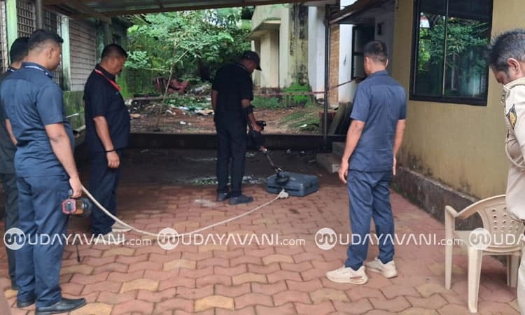 Ankola: ಅನುಮಾನಾಸ್ಪದ ಸೂಟ್‌ಕೇಸ್‌ ಪತ್ತೆ; ಕೆಲಕಾಲ ಆತಂಕದ ವಾತಾವರಣ ಸೃಷ್ಟಿ