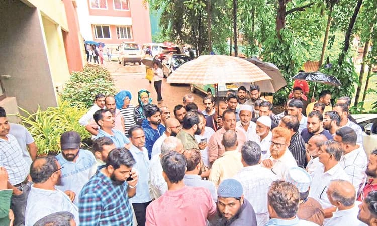 ತಲಪಾಡಿ ಅಪಘಾತ: ಆಸ್ಪತ್ರೆಗೆ ಭೇಟಿ ನೀಡಿದ ಯು.ಟಿ. ಖಾದರ್‌