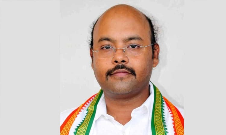 Yathindra Siddaramaiah: ರಾಹುಲ್‌ ಗಾಂಧಿ ಹೋರಾಟಕ್ಕೆ ಕೈ ಜೋಡಿಸಿ: ಯತೀಂದ್ರ