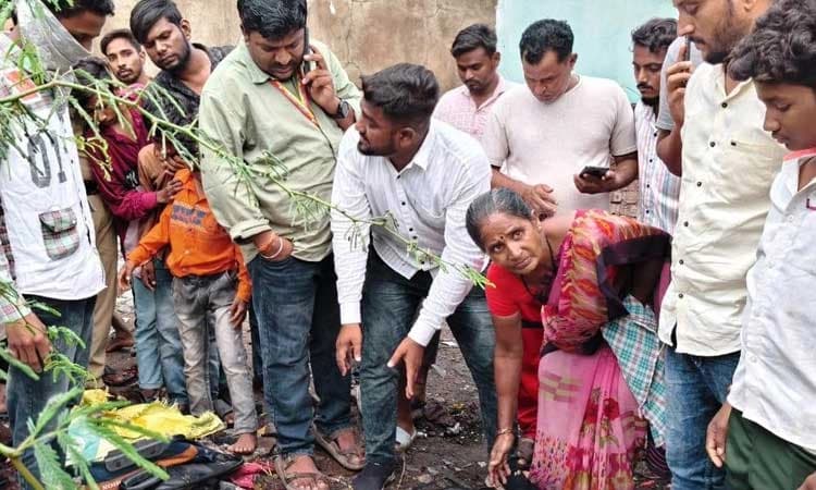 Raichur: ಒಂದು ದಿನದ ಅಂತರದಲ್ಲಿ 2 ಶಿಶುಗಳು ಬೀದಿಪಾಲು... ಪಾಲಕರ ಪತ್ತೆಗೆ ಪೊಲೀಸರಿಂದ ಶೋಧ