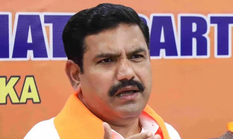 ಯಾರೇ ಕ್ಲೀನ್‌ಚಿಟ್‌ ಕೊಟ್ಟರೂ ಸಿಎಂ ಮನಸಾಕ್ಷಿ ಅಪರಾಧಿ ಎನ್ನುತ್ತಿದೆ: ಬಿವೈವಿ